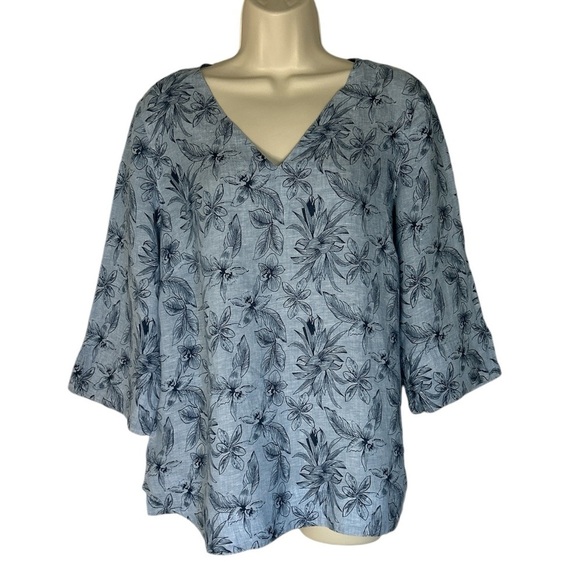 J. Jill Tops - J. Jill light blue linen top with 3/4 sleeves size M